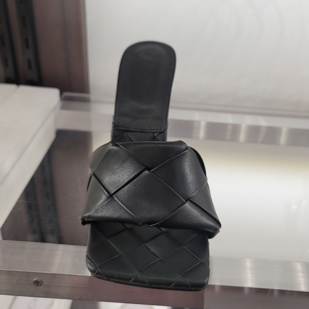 Just In Delitzia Black Heel - Picture 6 of 10